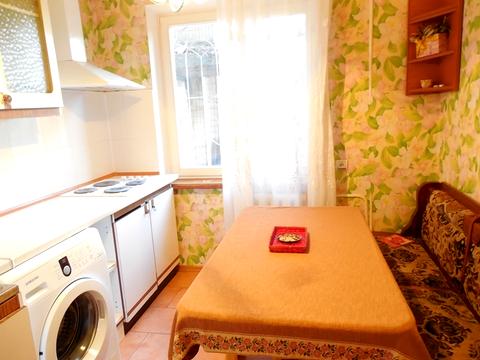 кімната за адресою Небесної Сотні просп. (Маршала Жукова), 37
