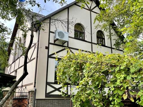 будинок за адресою Лісова Поляна