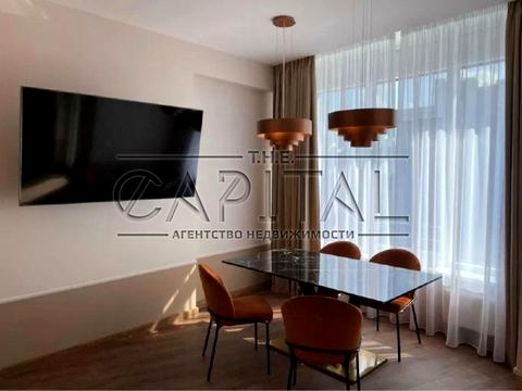 квартира за адресою вул. Буслівська, 12