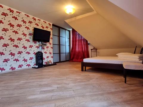 будинок за адресою Богатирська вул.