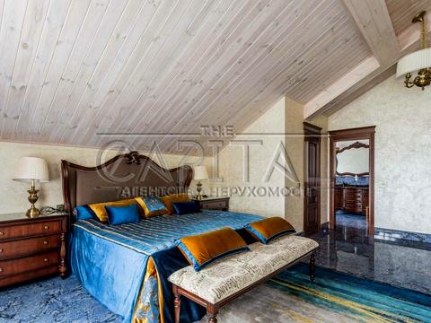 будинок за адресою світанкова, 10