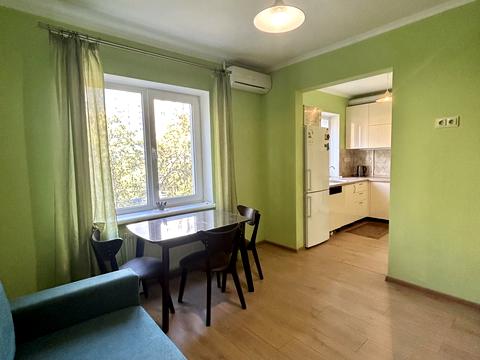 квартира за адресою Приозерна вул., 10-В