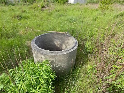 участок по адресу Коростенська, 1
