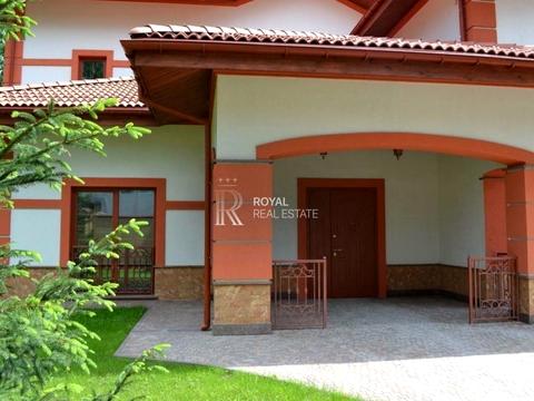 будинок за адресою с. Романків, Центральна вул.