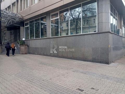 комерційна за адресою Київ, Лєскова вул., 9