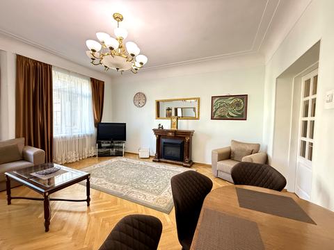 квартира по адресу Институтская ул., 16