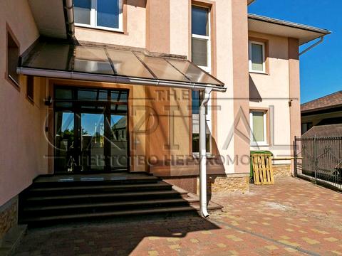 будинок за адресою Привітна вул., 10