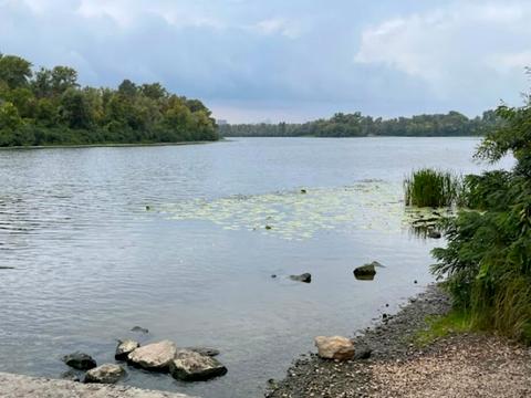 ділянка за адресою Садова вул., 2