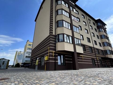комерційна за адресою Боголюбова вул., 27а