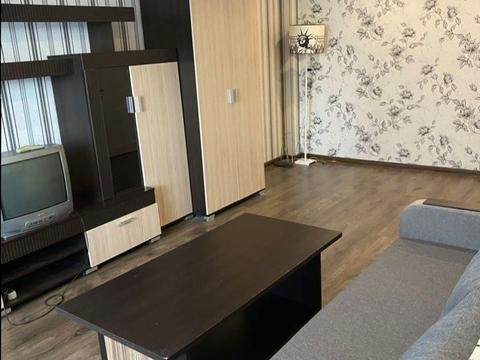 квартира за адресою Сухомлинского, 48