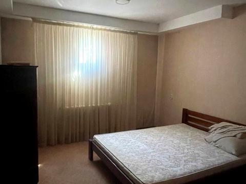 комерційна за адресою Київ, Автозаводська вул., 43