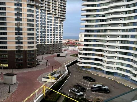 квартира за адресою Літературна вул., 1а