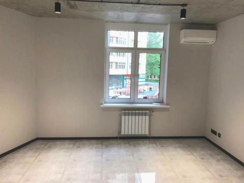 комерційна за адресою Митрополита Василя Липківського вул. (Урицького), 37-Б