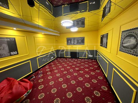 комерційна за адресою Київ, Білоруська вул., 3