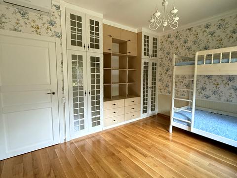 будинок за адресою Вишнева, 41А