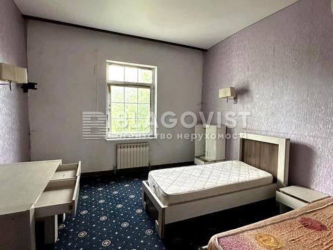 комерційна за адресою Боровкова вул., 40