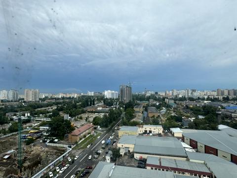 квартира за адресою Причальна вул., 10
