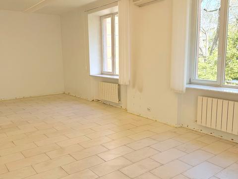 коммерческая по адресу Французский бульв., 35