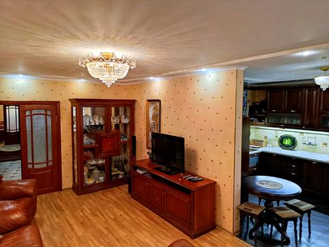 квартира за адресою Вавилових вул., 15-А