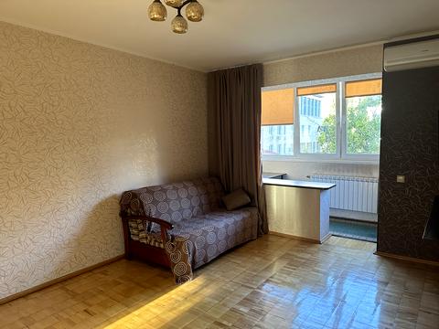 квартира за адресою Василя Стуса вул., 24