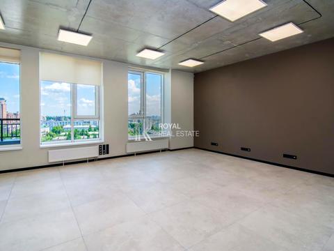 комерційна за адресою Джона Маккейна вул. (Івана Кудрі), 26