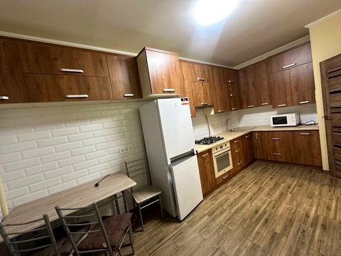 квартира за адресою Антонича, 5