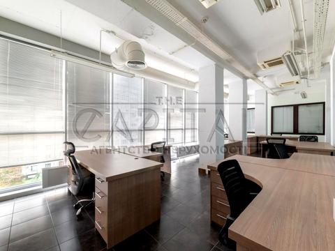 комерційна за адресою Казарменна вул. (Григорія Андрющенка), 4г