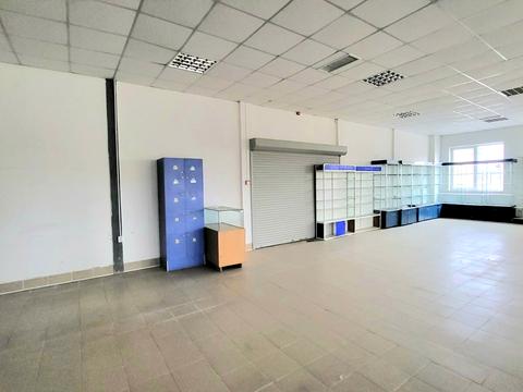 комерційна за адресою Бандери, 75а