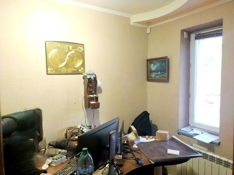 комерційна за адресою Союзу Українок вул. (), 4