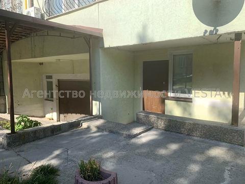 квартира за адресою Яблонева, 4