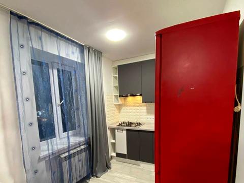 квартира за адресою Любомира Гузара просп. (Космонавта Комарова), 14