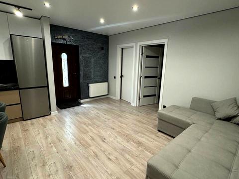 квартира за адресою Григоренка вул., 16