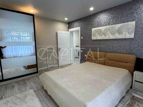 дом по адресу Левка Лукьяненко ул. (Октябрьская)