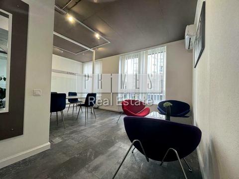 комерційна за адресою Миколи Бажана просп., 2