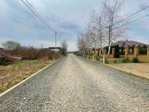 участок по адресу Суслікова
