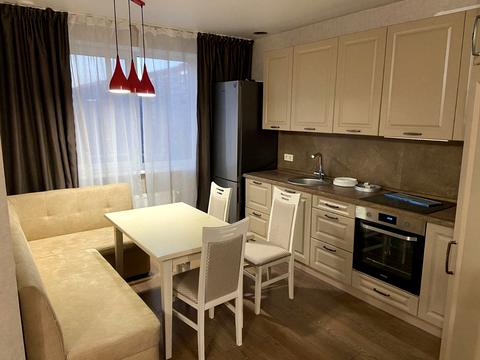 квартира за адресою Сахарова, 3