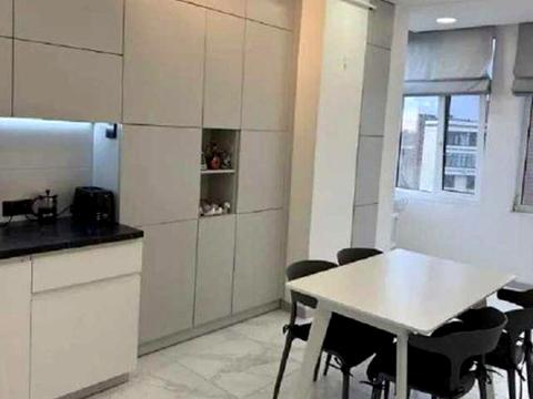 квартира за адресою Юнацька вул., 6