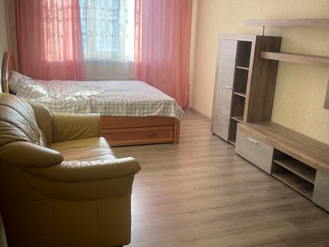 квартира за адресою Академіка Глушкова просп., 145