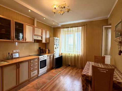 квартира за адресою Вишняківська вул., 5-В