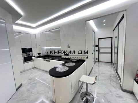 квартира за адресою Золотоустівська вул., 47-49