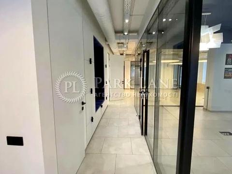 коммерческая по адресу Авиаконструктора Антонова ул., 2-Б