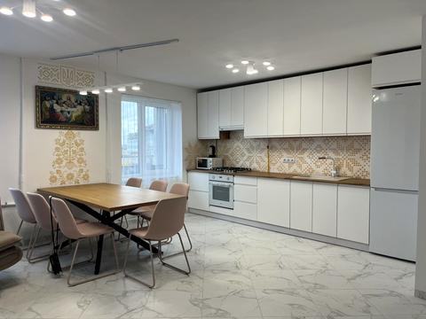 квартира за адресою Галицька вул., 132