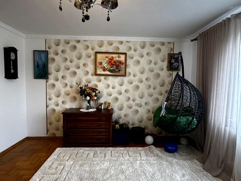 квартира за адресою Віктора Чукаріна вул., 1