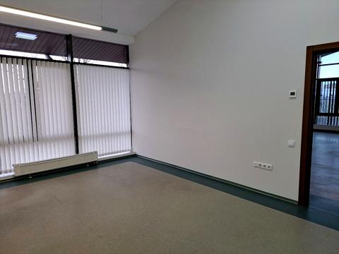 коммерческая по адресу Лейпцигская ул., 3а