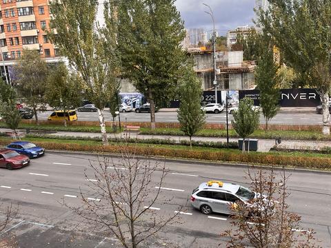 квартира по адресу Леси Украинки бульв., 16