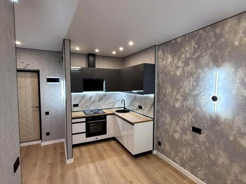 квартира за адресою Євгена Чикаленка вул., 93/1