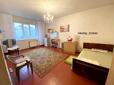 квартира за адресою Милославська вул., 23-Б