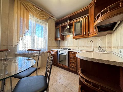 квартира по адресу Сержа Лифаря ул. (Олександра Сабурова), 1а