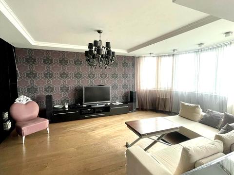 квартира за адресою Сергія Подолинського вул. (Благоєва), 7