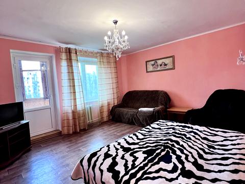 квартира за адресою Князя Володимира Великого просп., 112